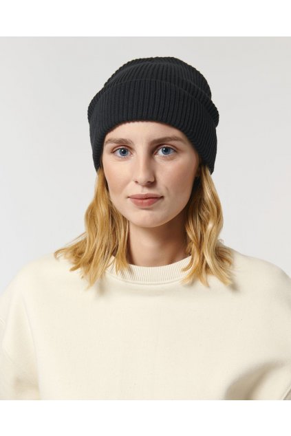 Unisex  čierna čiapka z biobavlny "Fisherman Beanie Black"