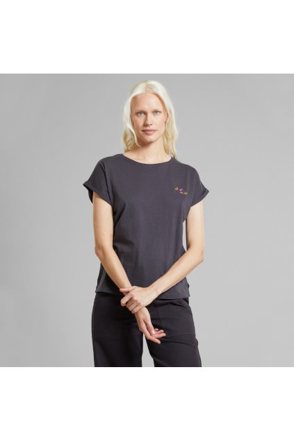 Dámske tričko s minimalistickou výšivkou "Visby Siesta Fiesta Text Charcoal"