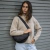 Čierna kabelka "PUFFER MOON BAG SMALL MONOCHROME black" z recyklovaných plastov z oceánu
