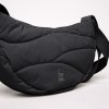 31412 5 250901 wavy puffer moon bag black moods 06