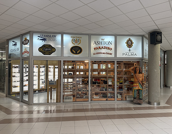 Stanislaw Cigar & Pipe Shop Brno IBC