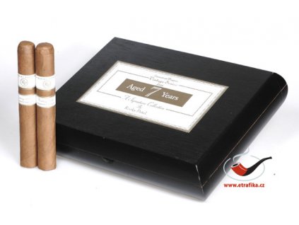 27218 2 doutniky rocky patel 1999 7 years vintage robusto 20