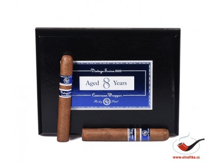 36548 2 doutniky rocky patel vintage 2003 cameroon robusto 20