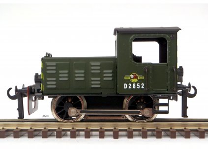 DIESEL SHUNTER BRITISH RAILWAYS GREEN