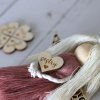 sestry2 drevenesrdickosnapisem macrame homedecor macrameandelka euphoriscz.JPG