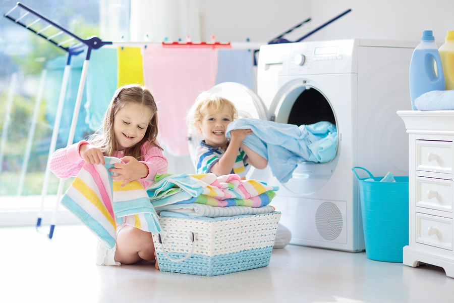 Prečo treba pri praní detského prádla používať prací prášok pre deti?