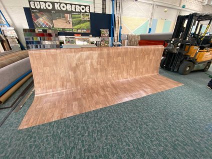 f7b4013e 2de5 4578 a754 ca73a6993810