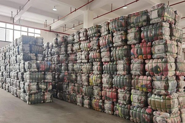 Így válassz használtruha nagykereskedést - 5+1 tipp