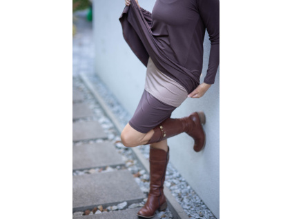 Tílko Astaraia s všitou braletkou klasická délka moka