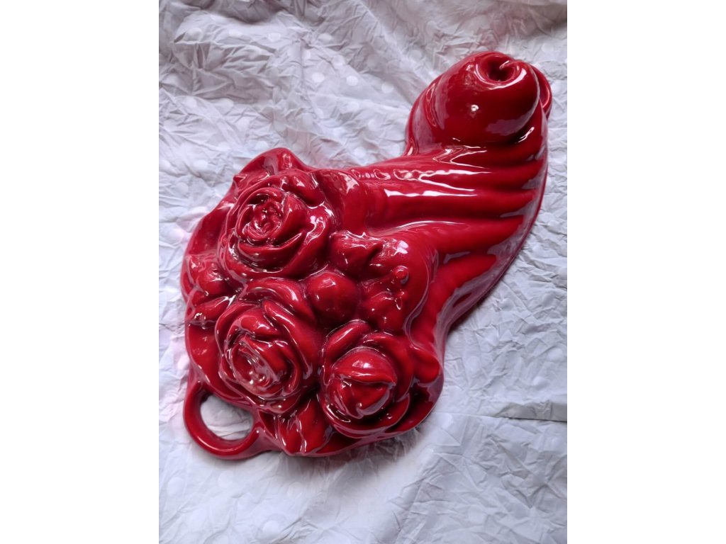 Forma na pečení litinová, smaltovaná, ve tvaru růže v lastuře, červená ZVOSLN-27 351 17