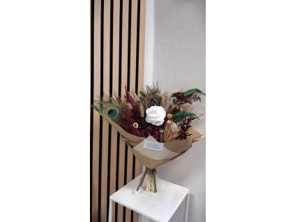Kytica White Peacock