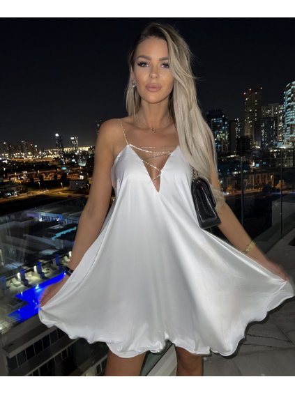 88A8F3E4 4FD2 4FFD 88C1 EAB4411EEB3B