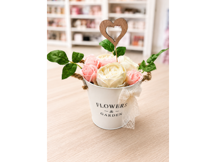 Flower box