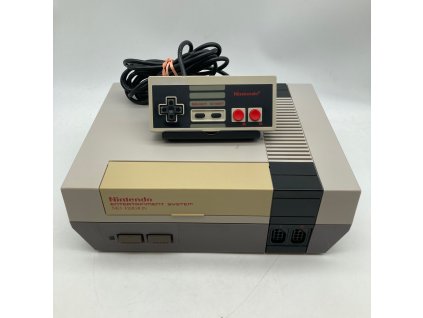 Nintendo Entertainment System Stav B-01 (NES)
