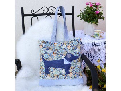 Patchworková kabelka s jezevčíkem - Květinová modř
