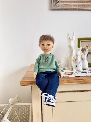 Krásný den ☘️ Když z fotky vznikne milá vzpomínka na dětství. 🥰 Panenka vnoučka ušitá na přání… a není poslední. ❤️...