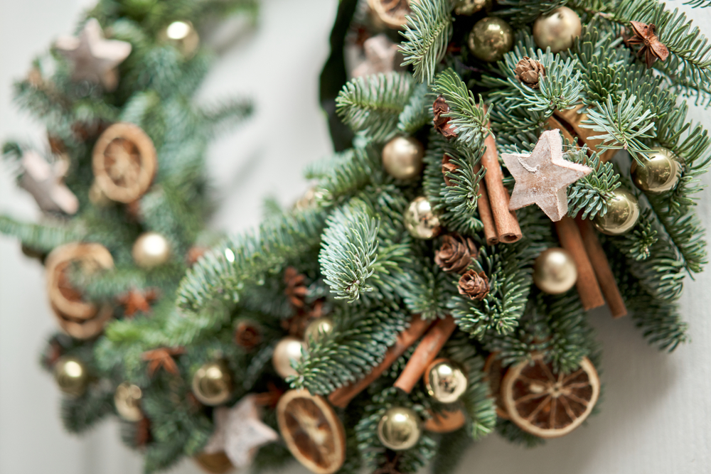 Každé Vianoce originálny veniec