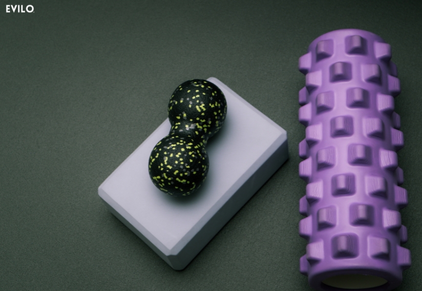 Masážní válce a míčky: Klíč k regeneraci a relaxaci svalů