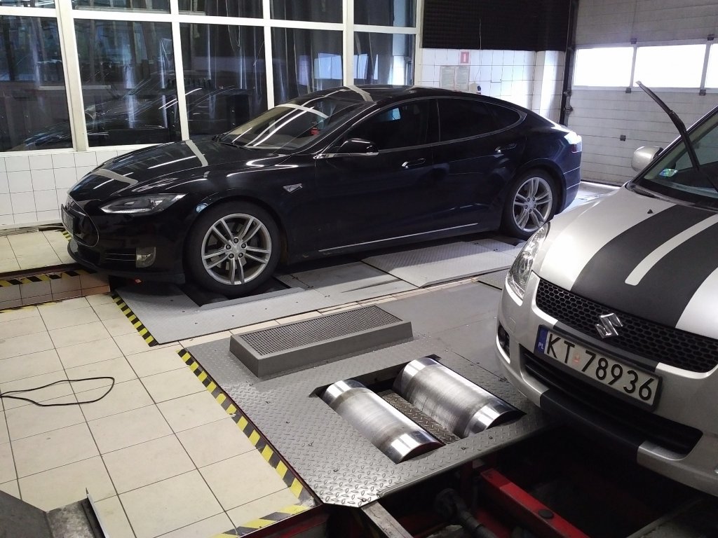 Tesla range extender deals