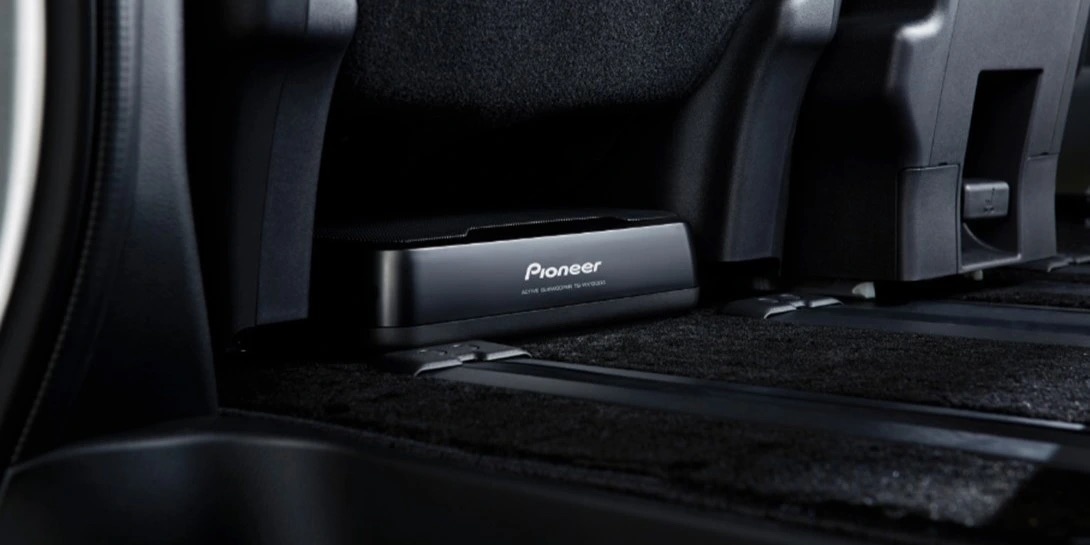 subwoofer_do_auta_pioneer