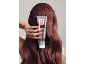 JPG LowRes Color Fresh Mask Launch Pack In Hand RoseBlaze