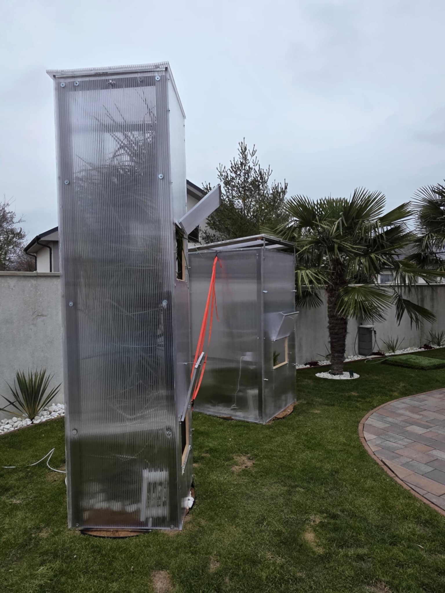 1b0b14b8-de4e-4284-8f10-7c1ab4b2d573