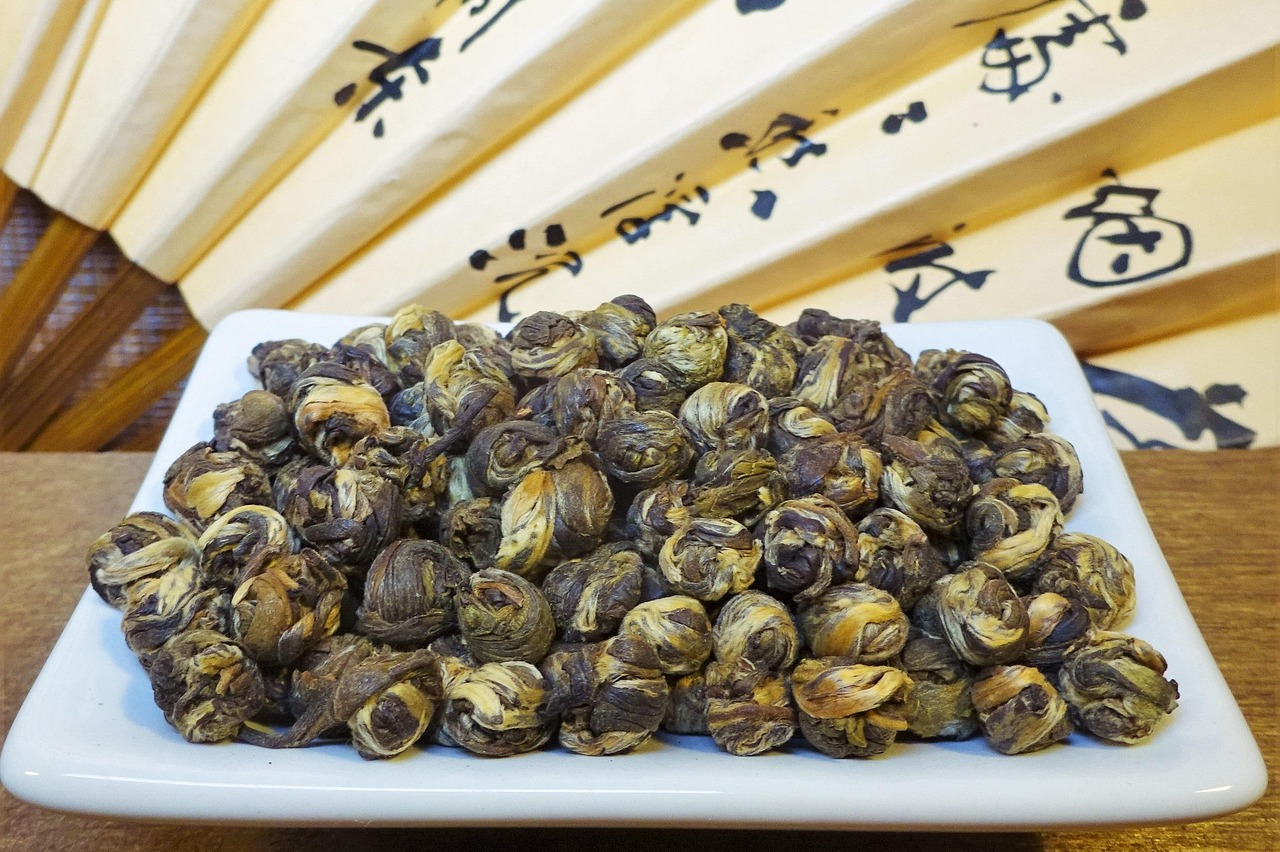 Bílé čaje, jejich historie, druhy i benefity