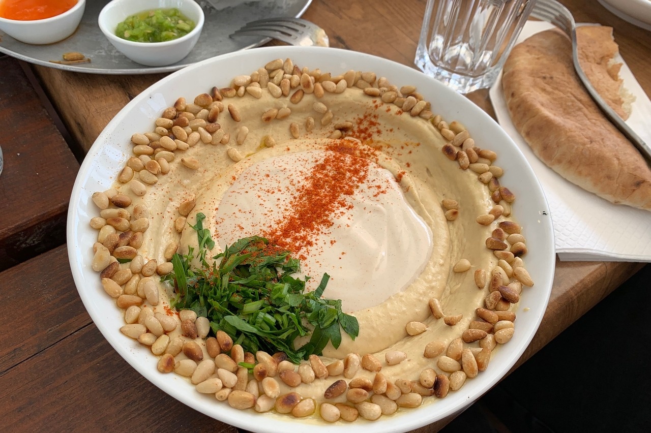Proč si dát sezamovou pastu tahini