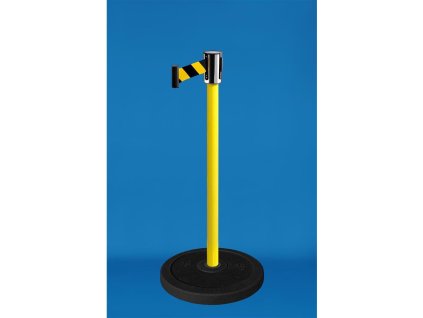Oddeľovací priemyslový stĺpik s pásom 2,7 m a 4,5 m, žltý s gumovou základňou