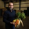 Rindbrühe mit Gemüse  2 PORTIONEN