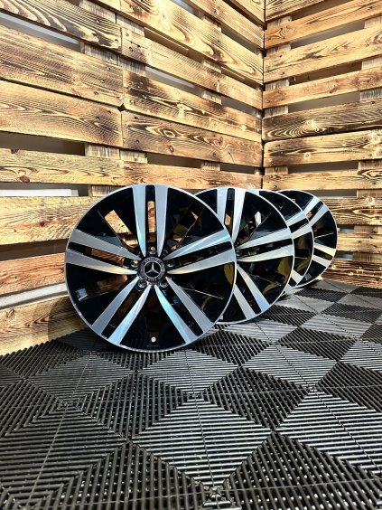 Mercedes Benz třída S - W222 - originální ALU disky 5x112 R18 (A2224013500) - sada 4 ks