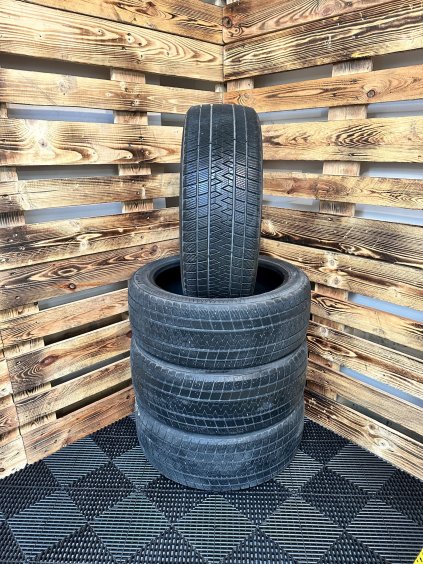 ZIMNÍ pneumatiky Gripmax Stature 235/45/20 100V