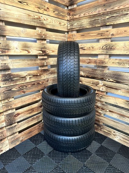 ZIMNÍ pneumatiky Goodride ZuperSnow Z-507 235/50/19 103V XL