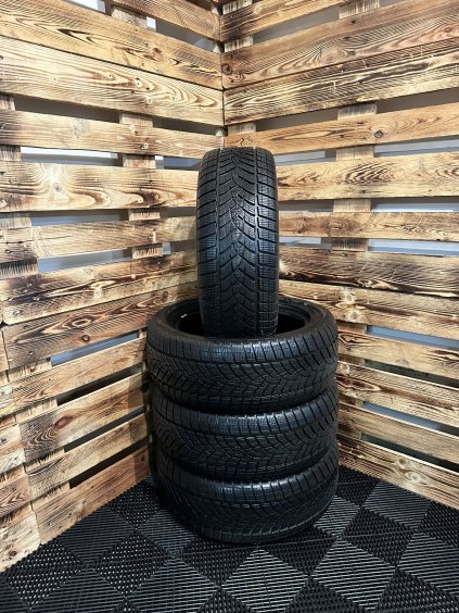 ZIMNÍ pneumatiky Goodyear UltraGrip Performance Gen-1 245/50/19 105V