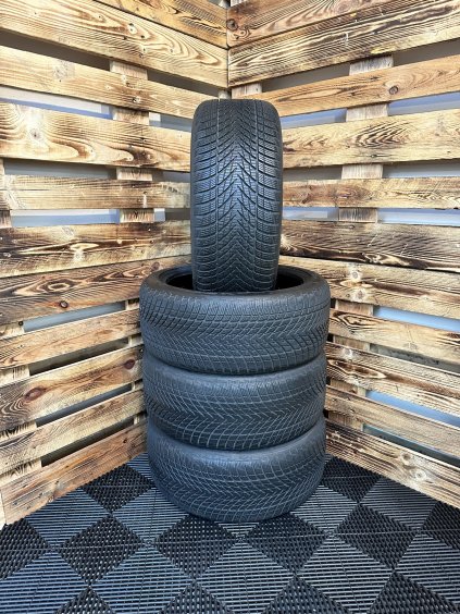 ZIMNÍ pneumatiky Goodyear UltraGrip Performance3 245/40/19 98V