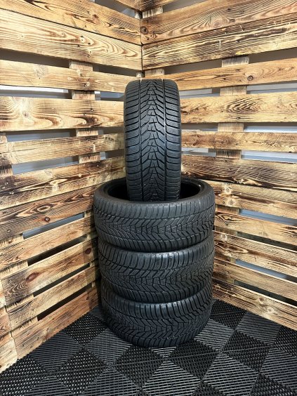 ZIMNÍ pneumatiky Hankook Winter Icept Evo3 245/35/20 + 275/30/20