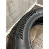 Bridgestone Blizzak LM005