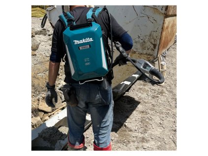 Makita VR001CZ Akumulátorový zhutňovač betónu | ajtech.sk