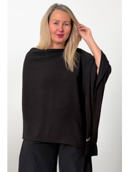PONCHO AIRES BLACK 01