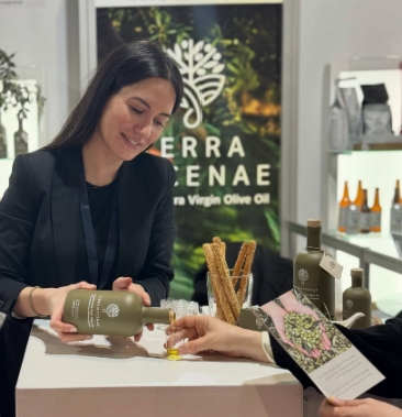 Ako vonia živý a čerstvý olivový olej?