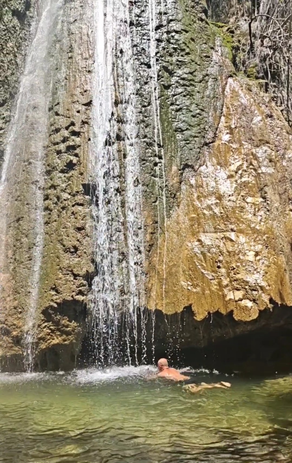 Vodopád Mylonas na Kréte - VIDEO