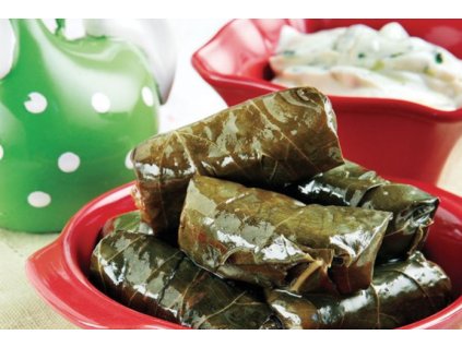 plnené viničné listy