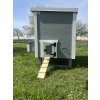 Medium Coop 1.68 m², weight 140 kg