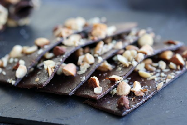 Čokoládová placka s ořechy