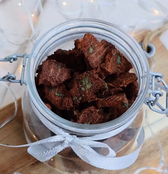 TIP na jedlý dárek - krůtí Jerky s červeným pepřem
