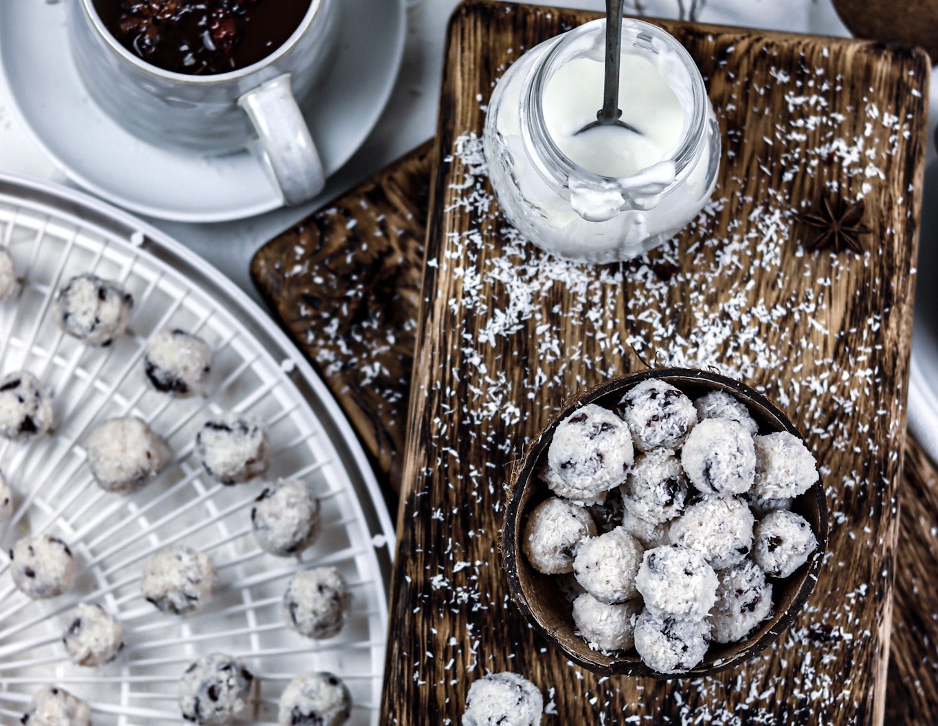 Vánoční kokosové kuličky