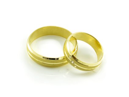 Svadobné obrúčky zo žltého zlata polguľaté široké 5,5 mm