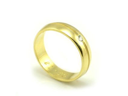 Svadobné obrúčky zo žltého zlata polguľaté široké 5 mm,  jemná rytina