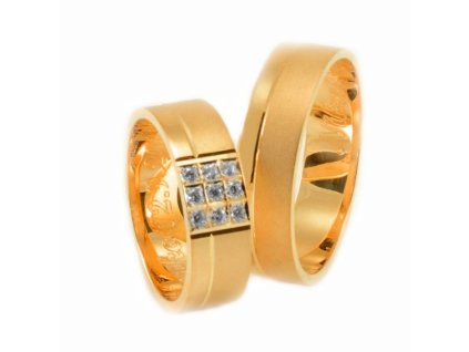 Svadobné obrúčky z červeného zlata deväť zirkónov