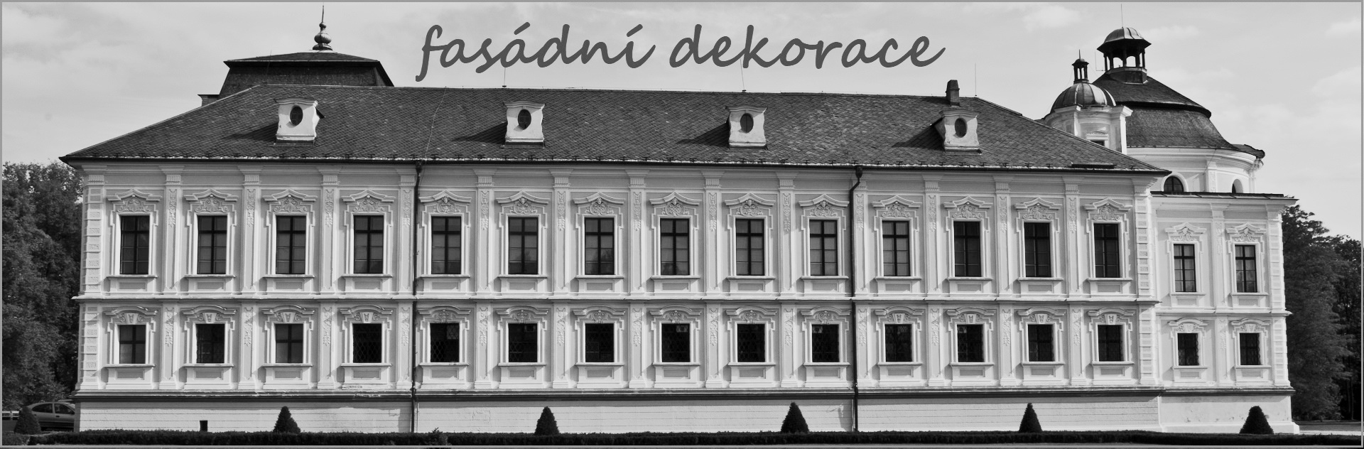 Fasádní dekorace